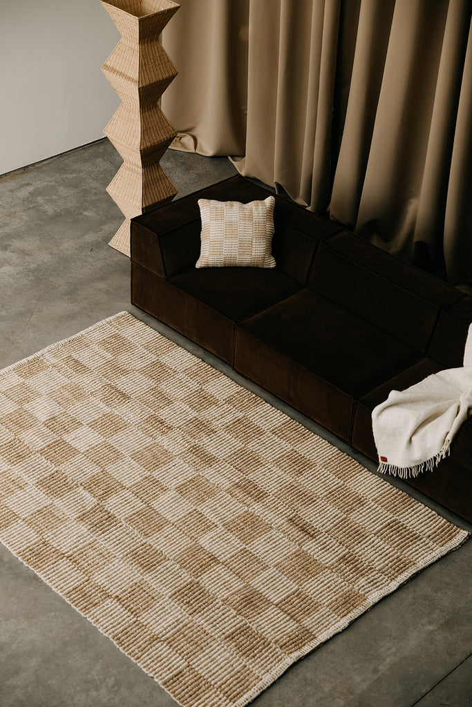 Lara | Sand & Natural White