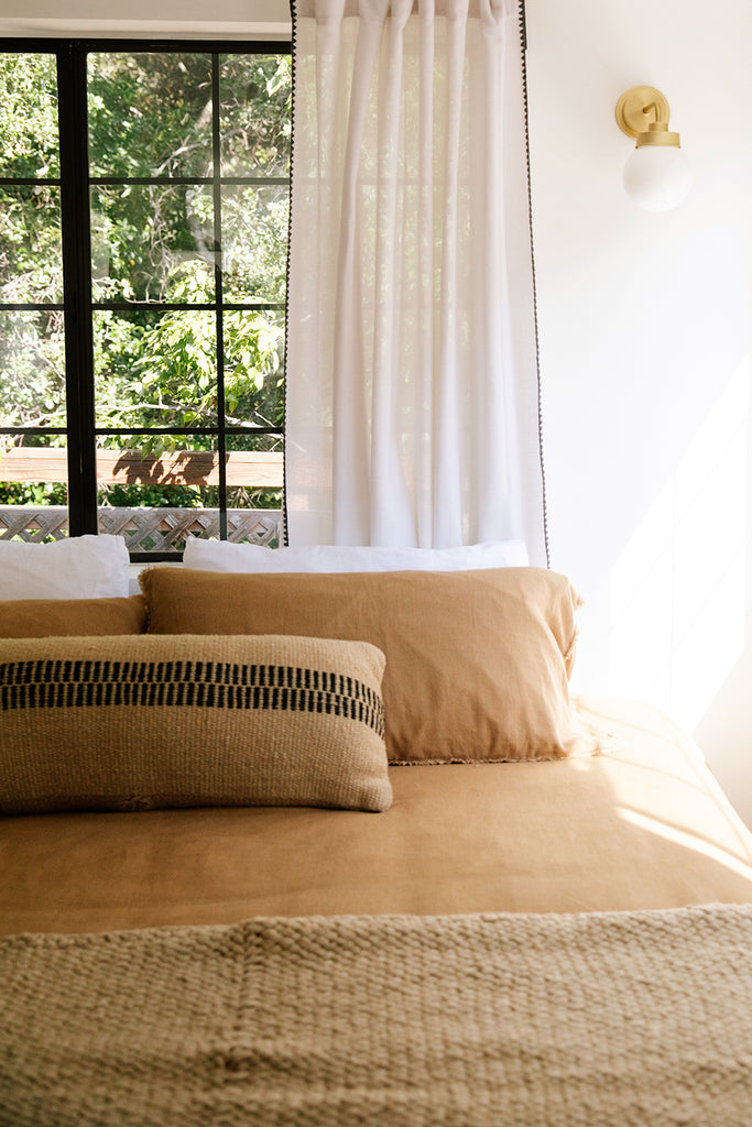 Rosana XL Lumbar Cushion | Sand & Black