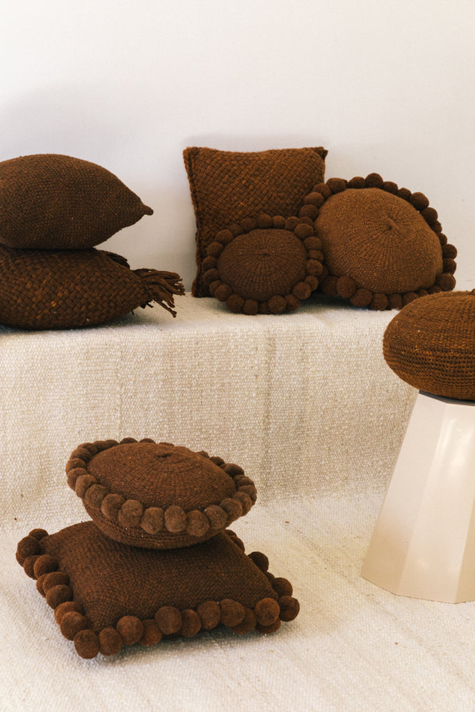 Classica Pom Pom Cushion Medium | Rust