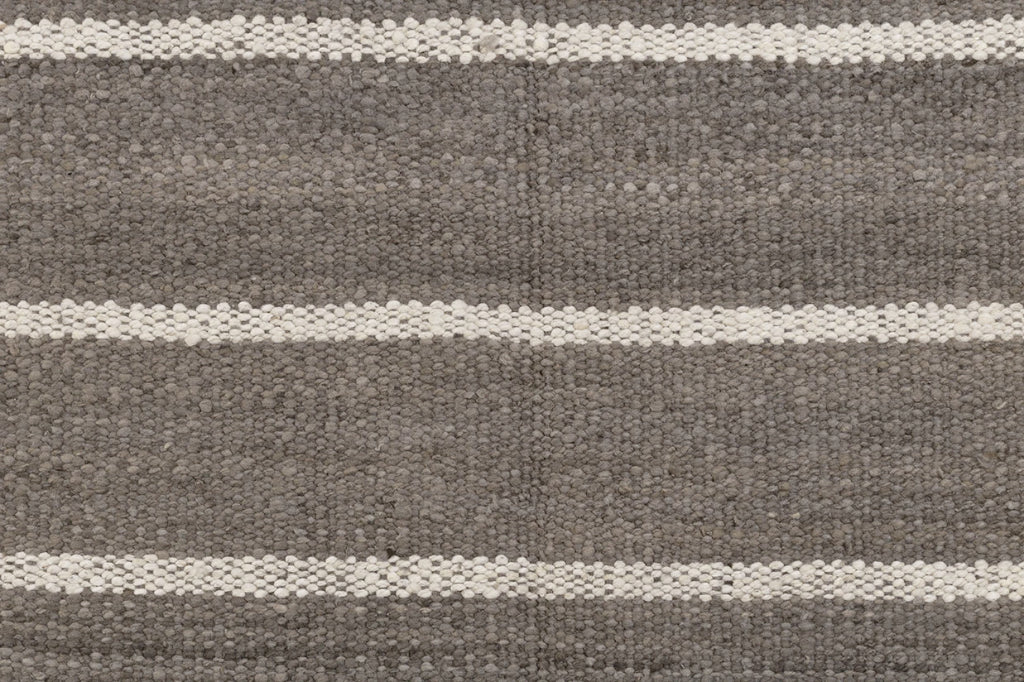 Tomasa | Grey & Natural