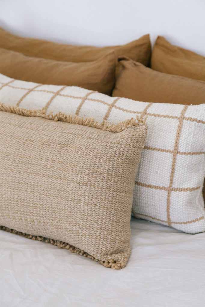 Monte Lumbar Cushion #13 | Sand