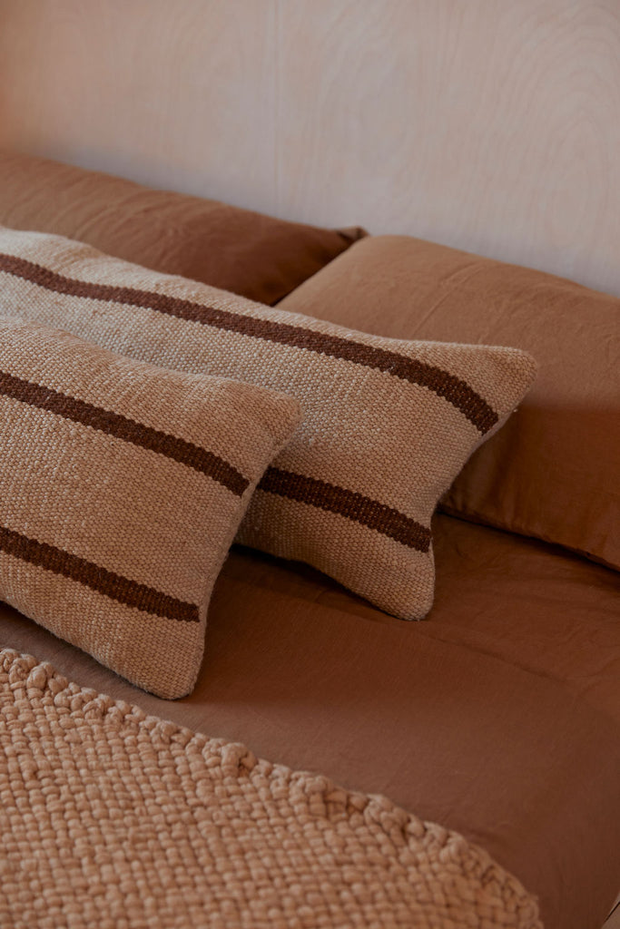 Monte Lumbar XL Cushion #21 | Sand & Rust