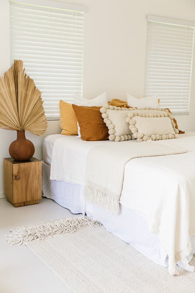 Classica Lumbar Pom Pom Cushion #2 | Natural