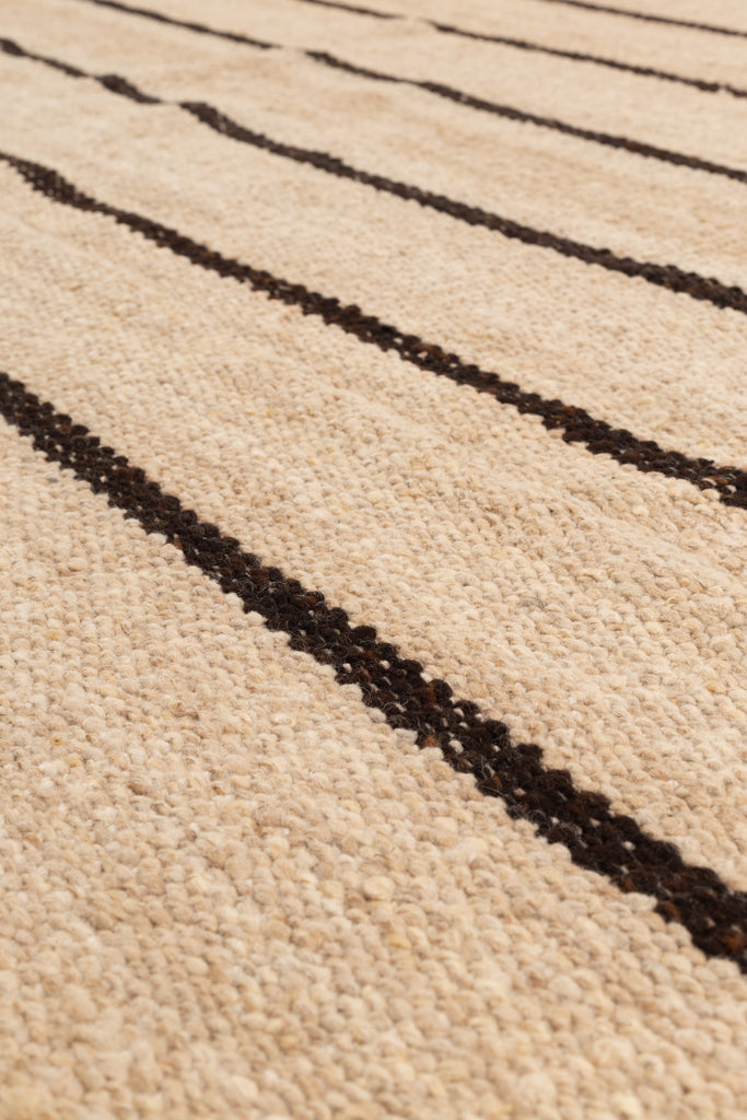 Tomasa | Sand & Black