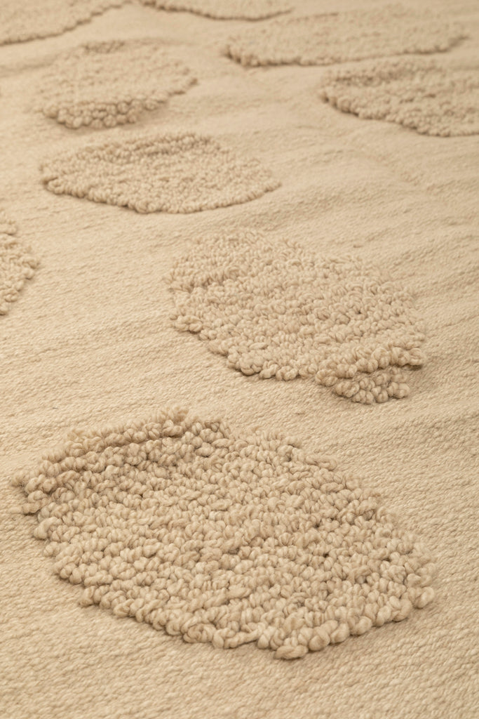 Land Pebbles #4374