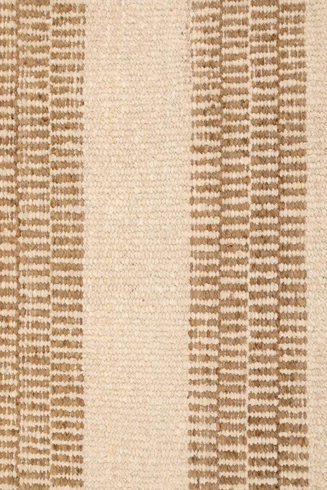 Carla Runner #4915
