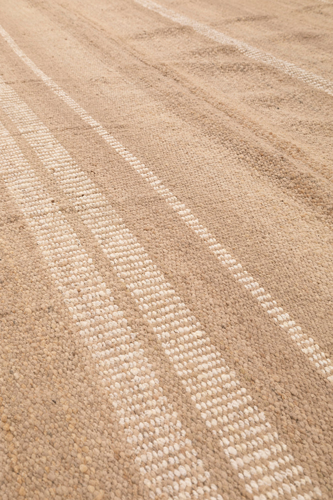 Pilar | Sand & Natural