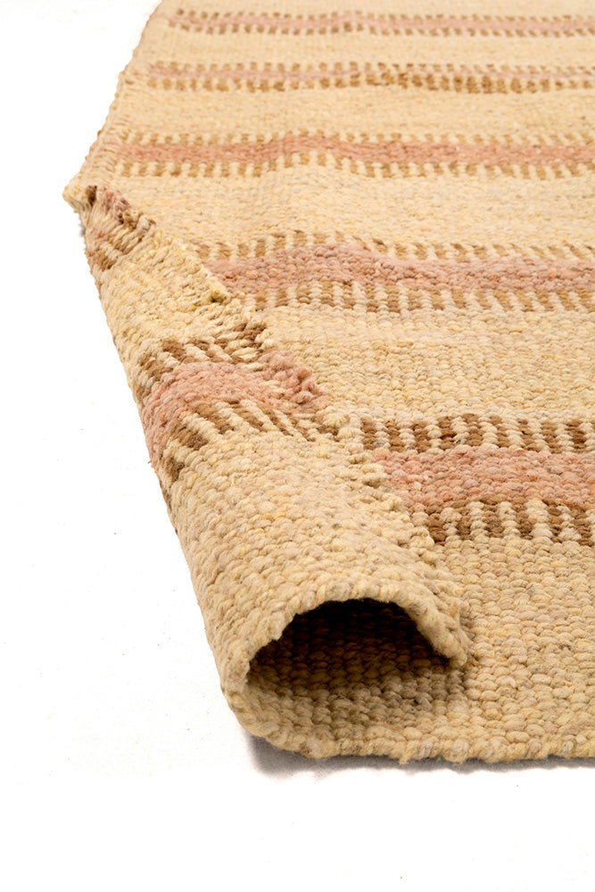 Vera | Butter, Latte & Dusty Peach