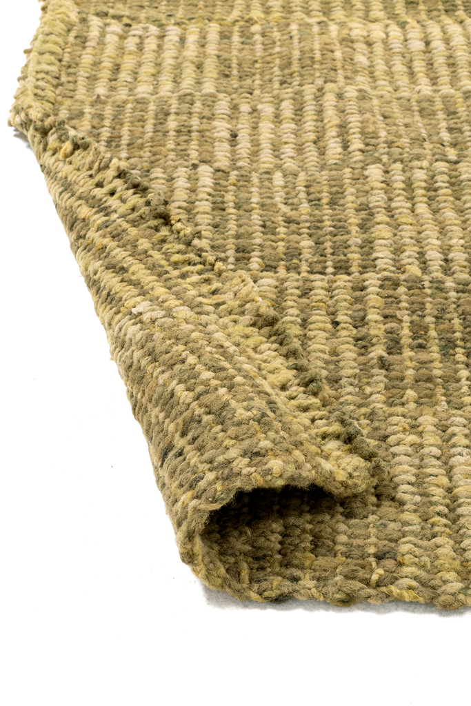 Lara | Moss & Pistachio