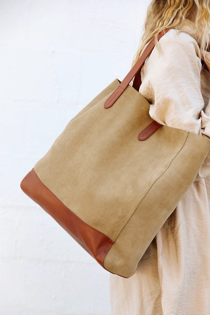 Porteño Carryall | Tobacco & Camel