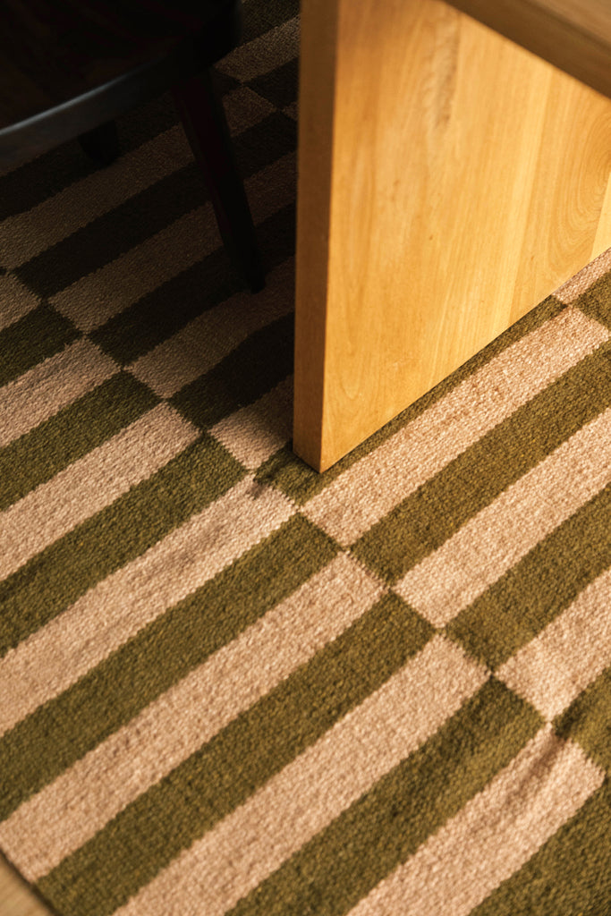 Forma #2 |  Olive & Camel