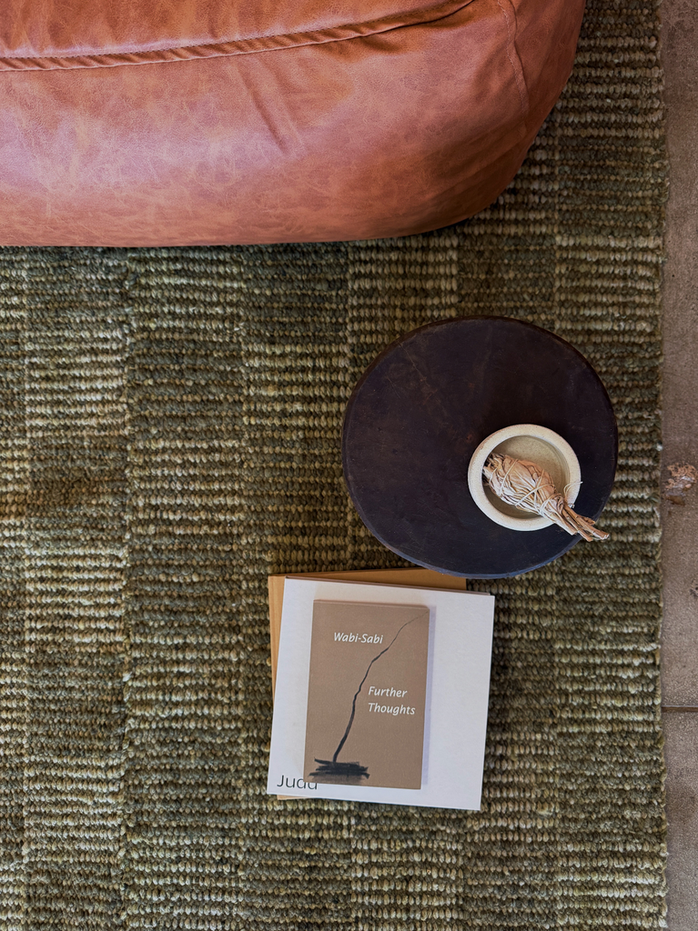 Lara | Moss & Pistachio